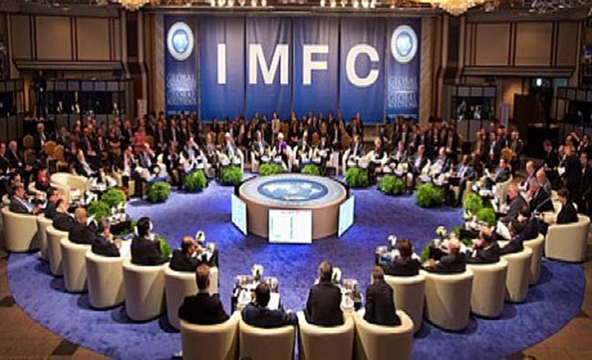 توافق افغانستان و صندوق بین‌المللی پول بر سر برنامه سه‌ساله اصلاحات اقتصادی